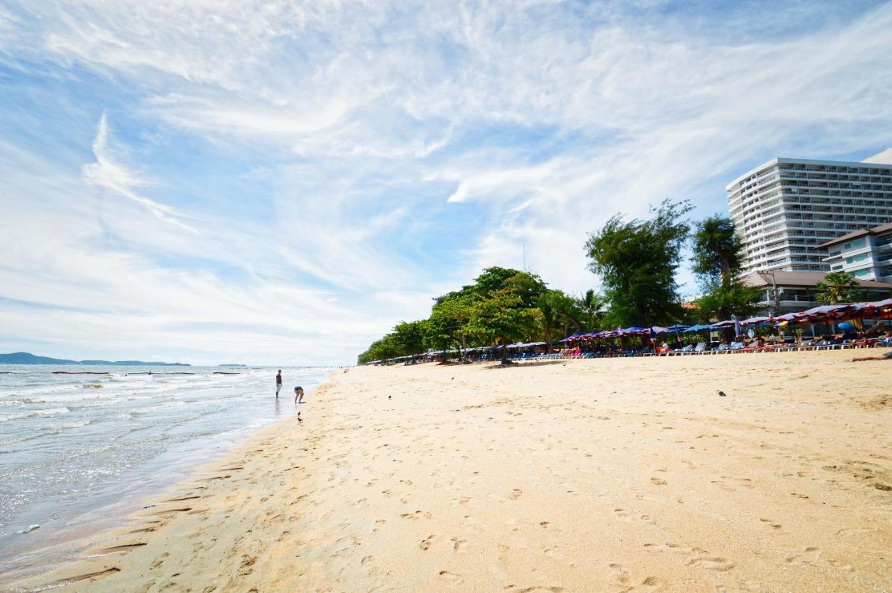 Scandia Beach Hotel Jomtien Beach Exterior foto